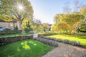 Front gardens- click for photo gallery